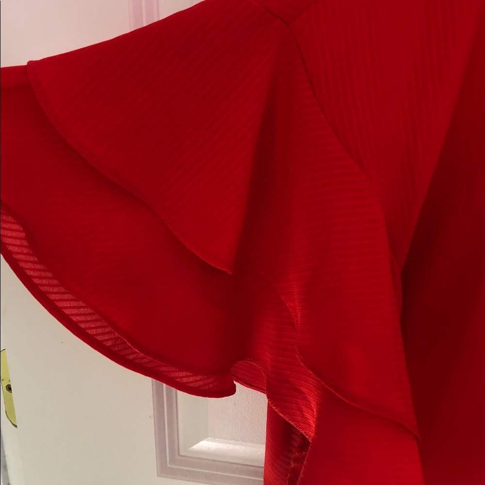 H&M Red Ruffle Sleeve Blouse - Picture 2 of 4